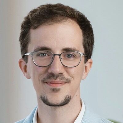 Raúl G. Saraiva Raúl G. Saraiva